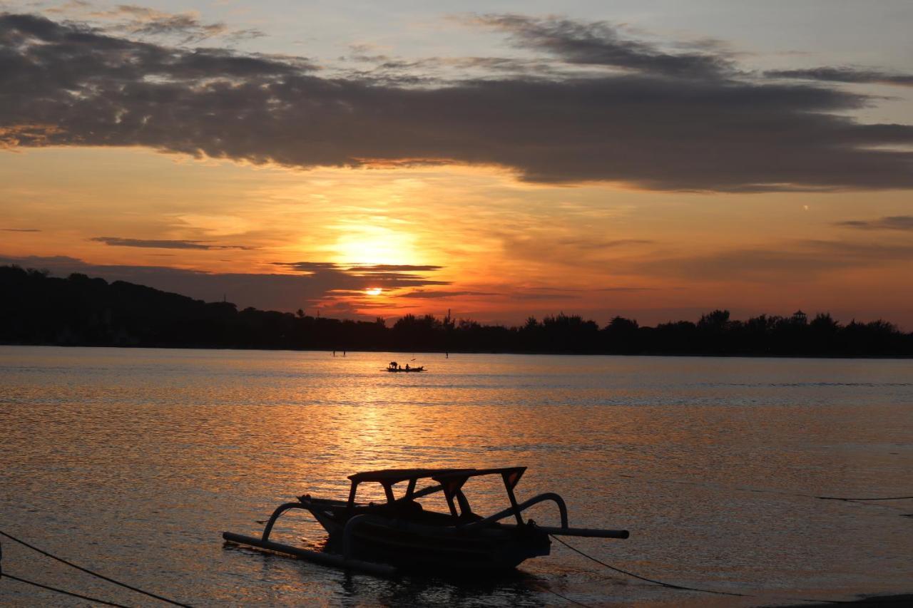 Meno Charm Gili Meno Exterior foto